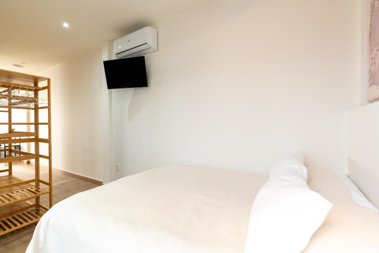 Appartement Cervantes 17 *